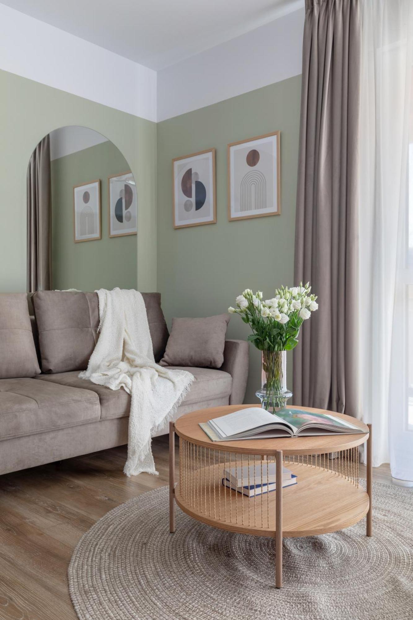 Dream Garden Apartment With Free Parking シナヤ エクステリア 写真