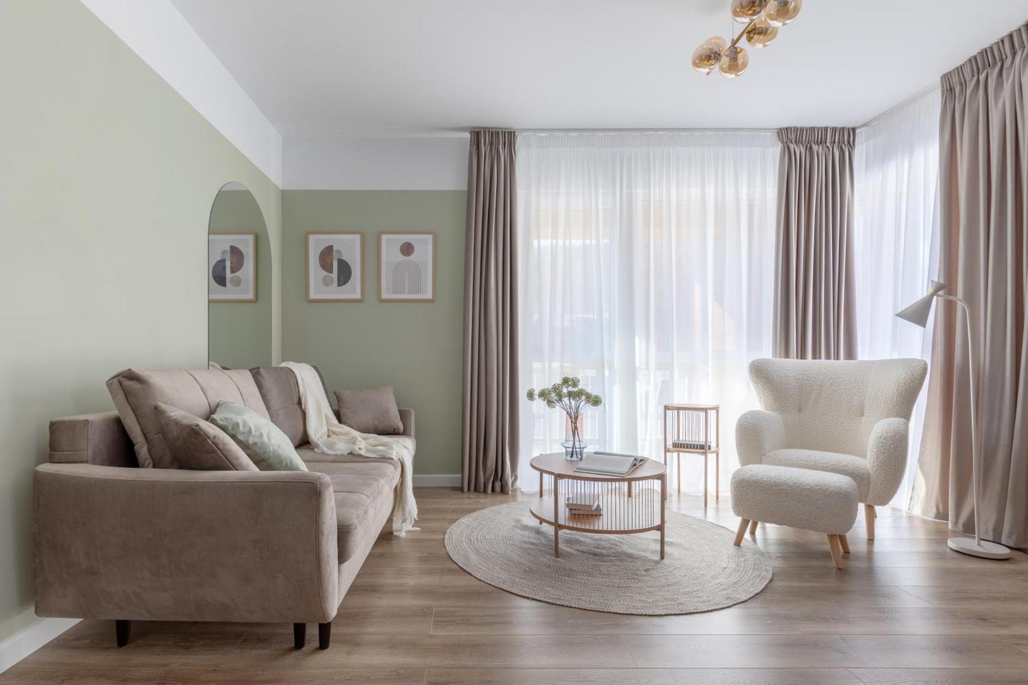 Dream Garden Apartment With Free Parking シナヤ エクステリア 写真
