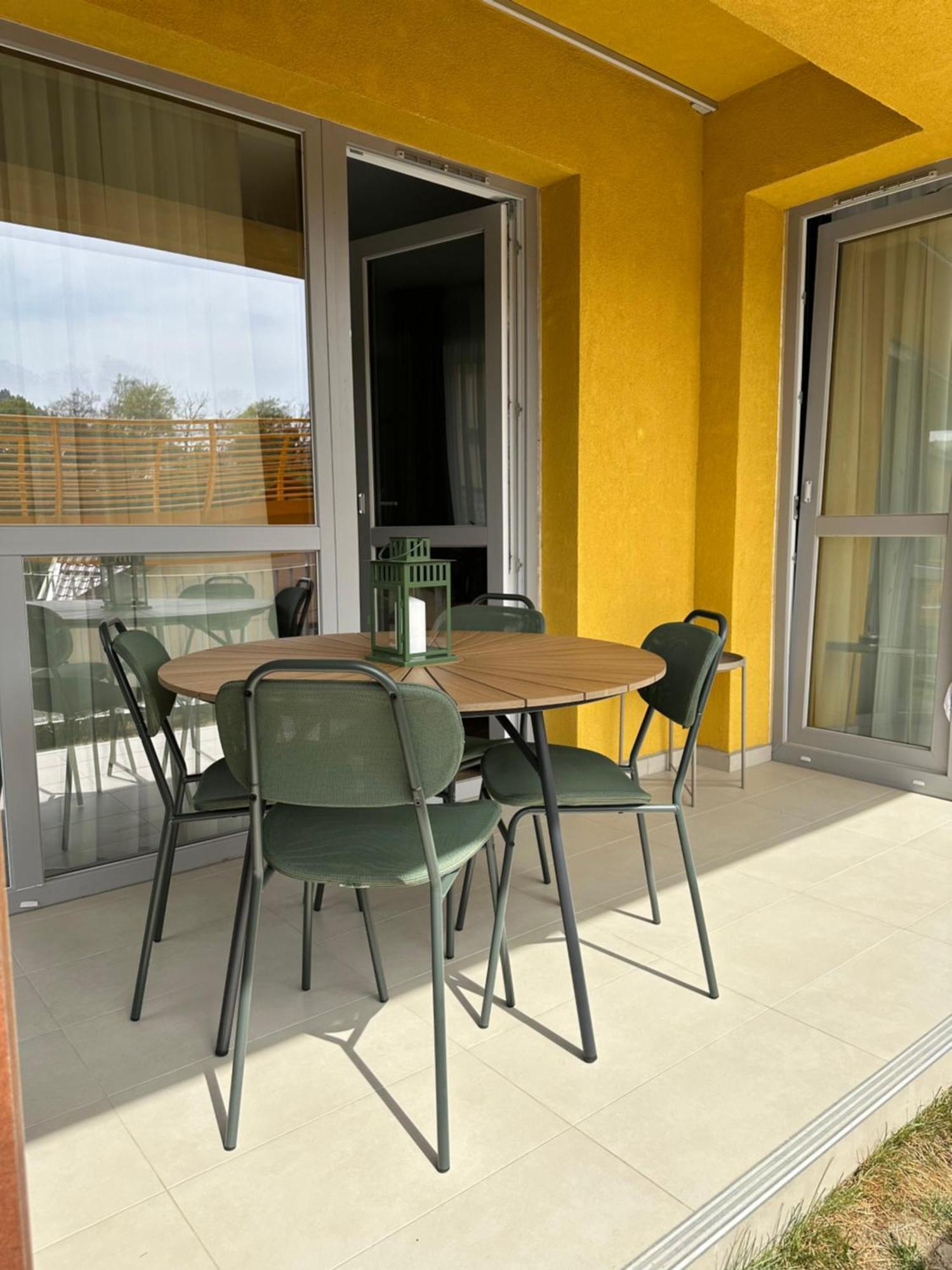 Dream Garden Apartment With Free Parking シナヤ エクステリア 写真